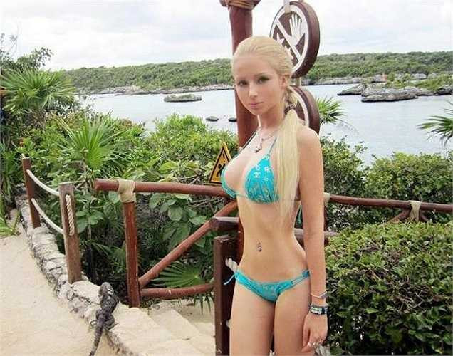 6. Chế độ ăn uống mới: Valeria hiện dần dần tập xa rời với thức ăn. Thay vào đó, cô duy trì sự sống bằng việc ngồi thiền, sử dụng năng lượng mặt trời - những thứ gì tự nhiên nhất.