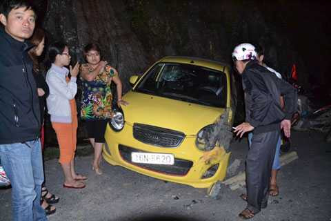 Tai nạn thảm khốc ở Lào Cai: Tài xế kể giây phút lao xuống vực