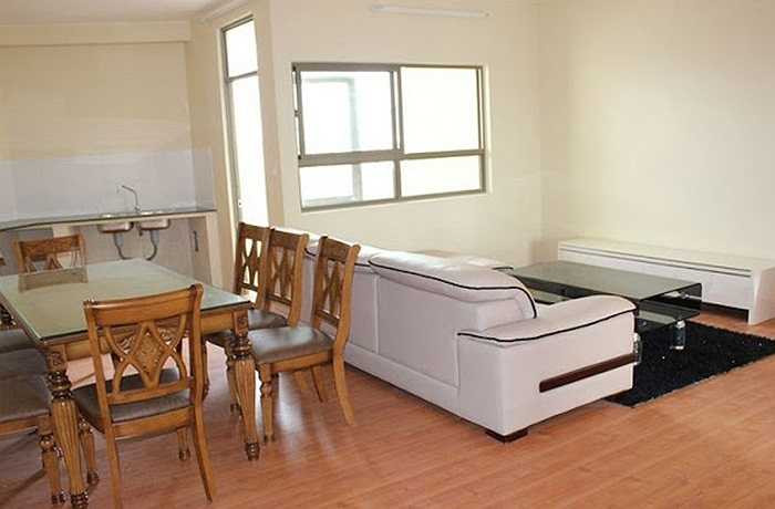 Được biết, chỉ từ 828 triệu đồng, người mua đã có thể sở hữu ngay căn hộ Sails Tower. Những khách hàng đặt mua căn hộ 3 phòng ngủ tại Hệ thống siêu thị dự án bất động sản STDA sẽ được tặng ngay gói nội thất lên tới 100 triệu/ căn hộ (tương đương 1 triệu/m2).