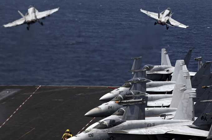 Mỹ không kích ác liệt vào nơi trú ẩn của IS