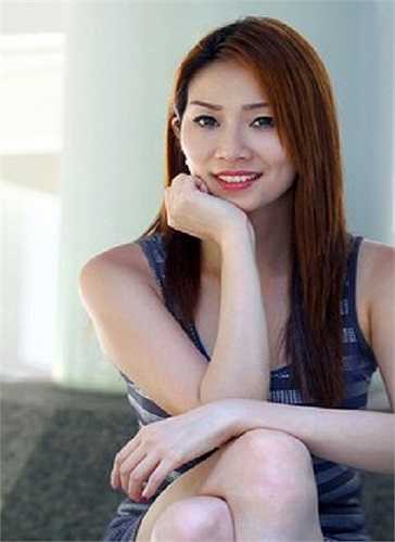 Angeline đang đứng trước cơ hội chiến thắng cuộc thi hoa hậu Singapore năm 2014 sau khi lọt vào danh sách 19 thí sinh cuối cùng.