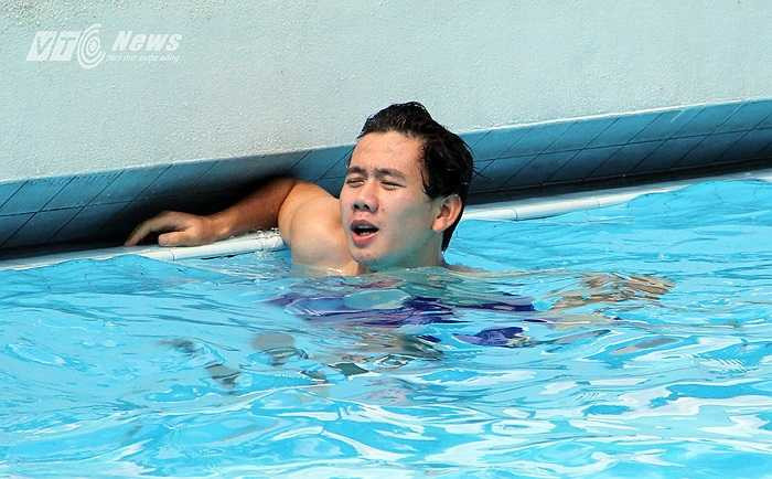 Ở trận đấu gặp U19 Australia, anh vào sân ở giữa hiệp 1 thay cho tiền đạo Hồ Tuấn Tài và đã chơi trọn vai.