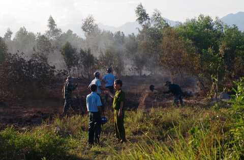 Gần 1.000 người, dập đám cháy, Sân bay Đà Nẵng, hỏa hoạn, chữa cháy