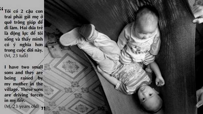 Tôi có cậu con trai phải gửi mẹ ở quê trông giúp để đi làm..