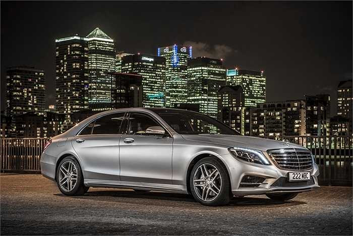 Đặc biệt, S500 có mức tiêu thụ nhiên liệu chỉ 2.8 lít cho 100km với lượng khí thải CO2 là 65 g/km tương ứng. Đây là mức tiêu hao nhiên liệu thấp nhất của một chiếc hybrid hiện nay.