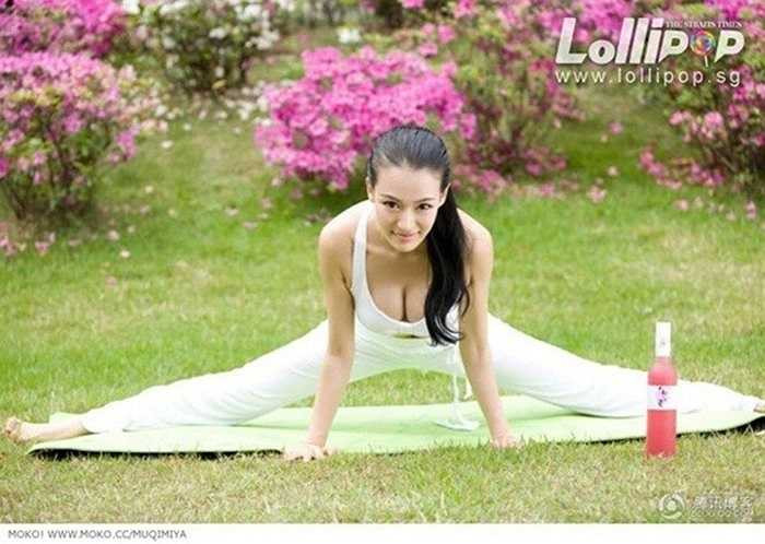 Hiện tại, Muqimiya đã 26 tuổi. Ngoài vai trò là giáo viên dạy Yoga, Muqimiya còn là một người mẫu.