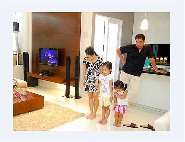 Còn tôi với Ly còn là trách nhiệm, chưa kể việc chồng đi theo vợ là chuyện bình thường.