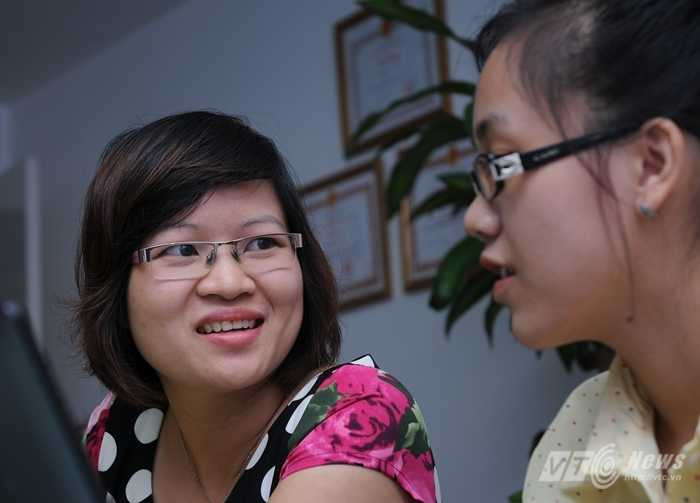 Quan chức Bộ GD-ĐT, chuyên gia trả lời về kỳ thi quốc gia 2015