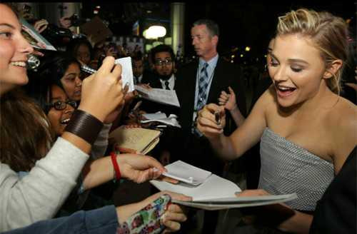 bạn gái con trai beckham