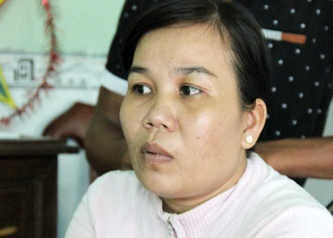 Hào Anh đưa mẹ đến nhà bạn gái đòi nợ 50 triệu