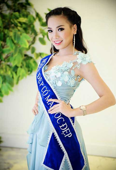 hoa hậu thi ứng xử