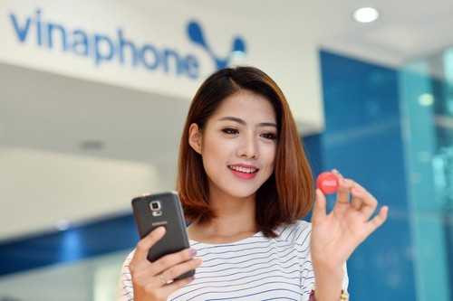  'Săn' sim tứ quý và Galaxy S5 miễn phí cùng hotgirl
