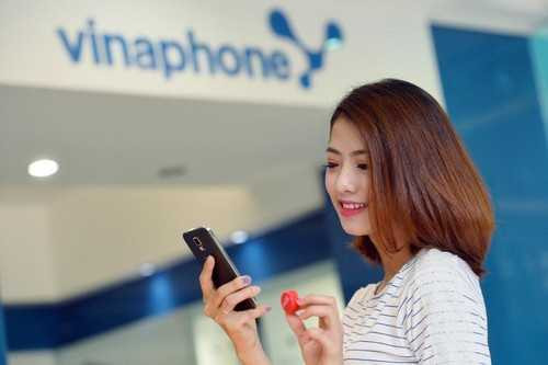  'Săn' sim tứ quý và Galaxy S5 miễn phí cùng hotgirl