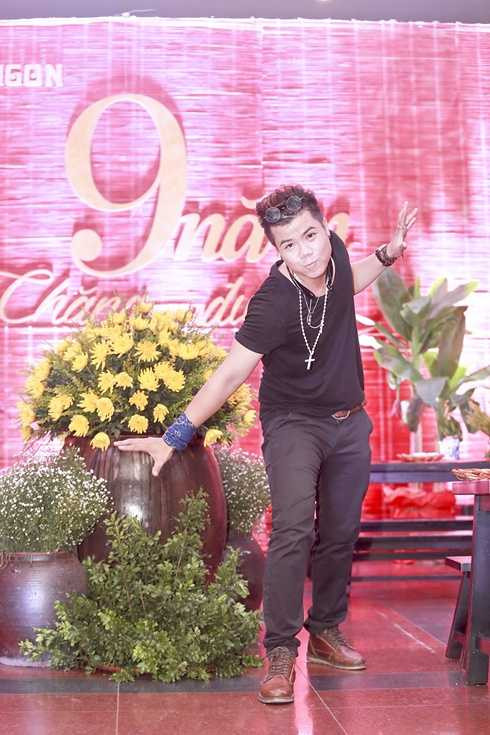 Trài tài 'Sao Mai điểm hẹn' Lê Vũ Bình khuấy động hơn 1.000 khán giả