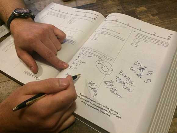 Luyện thi cho con tỷ phú, thầy giáo kiếm hơn 400 triệu đồng/ngày