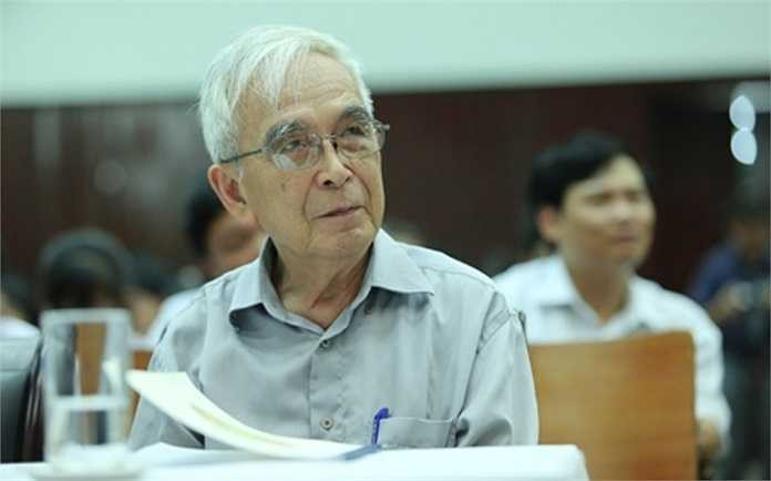 Ông Đoàn Quỳnh - người tham gia hướng dẫn các đoàn học sinh Việt Nam tham dự IMO 5 lần vào cuối những năm 80, đầu 90 thế kỷ trước, trong đó có 4 lần làm trưởng đoàn