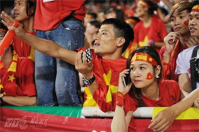 Mọi người ai cũng như lặng đi khi U19 thất bại