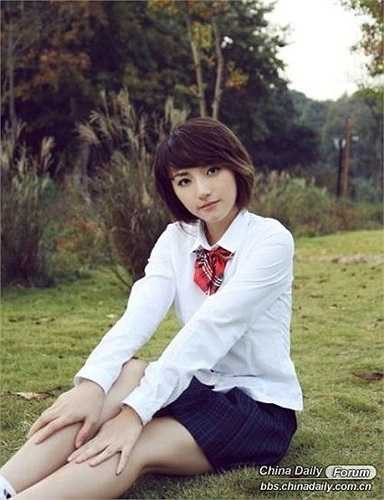 Li Xiyuan – Đại học Truyền thông Chiết Giang.