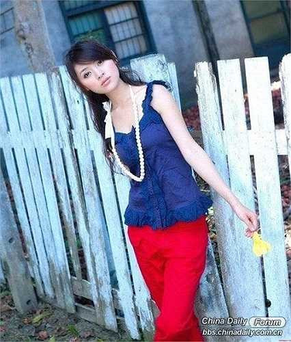 Zhou Jing - Đại học sư phạm Bắc Kinh.