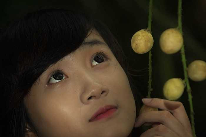 Thiếu nữ Cần Thơ bên dâu Hạ châu