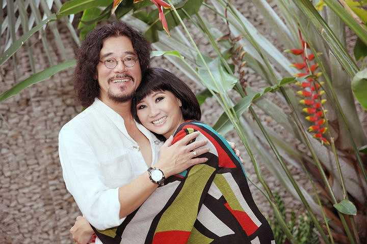 Những khó khăn, hạnh phúc trong cuộc sống được cả hai chia sẻ cùng nhau