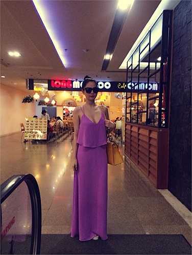 Ngọc Trinh chia sẻ những hình ảnh dạo chơi cuối tuần vừa qua với tâm trạng khá vui vẻ.