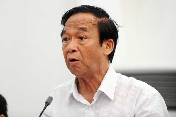 Không thể ngồi trong 4 bức tường phán 'tào lao'