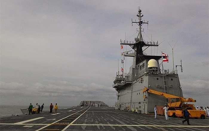 Đây là một trong những tàu sân bay nhỏ nhất thế giới