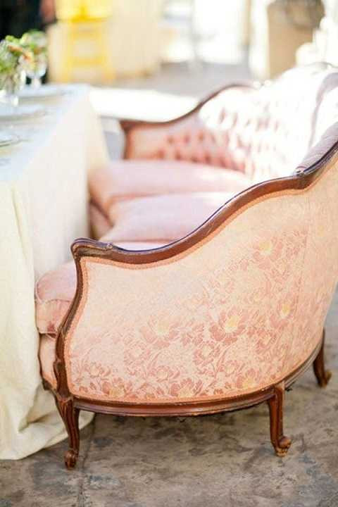 Để nhà luôn thời trang và cá tính với 6 gam màu nổi bật