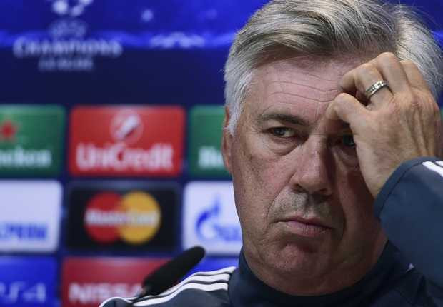 Ancelotti dửng dưng với những phát biểu của Mourinho