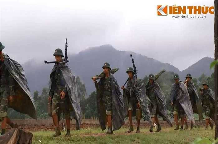 Mới đây, Sư đoàn Bộ binh 312 (Quân đoàn 1) tổ chức diễn tập chỉ huy tham mưu, một bên hai cấp trên bản đồ và có một phần thực binh. Cuộc diễn tập kéo dài và qua nhiều giai đoạn khác nhau. Trong diễn tập, Sư đoàn 312 có sử dụng lực lượng trung đoàn BB có chi viện hỏa lực chi viện để đánh trả lực lượng của đối phương. Tuy nhiên, để đến được vị trí tác chiến, cán bộ, chiến sĩ của Sư đoàn 312 phải tổ chức hành quân như trong điều kiện chiến đấu thật.