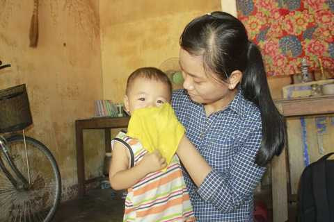 cô sinh viên nghèo