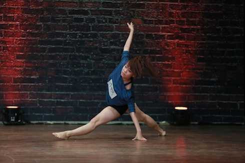 thử thách cùng bước nhảy