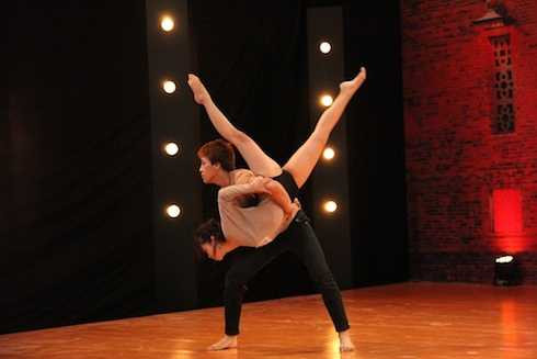 thử thách cùng bước nhảy