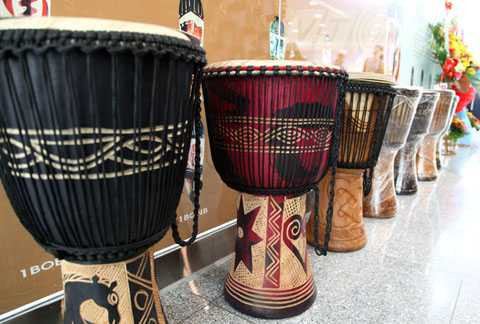 Độc đáo, không gian, mặt nạ, châu Phi, Đà Nẵng, trống Djembe