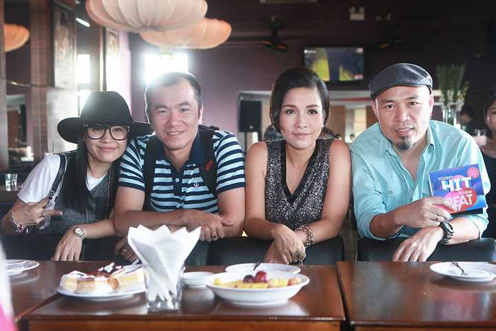 Young hit - Young beat