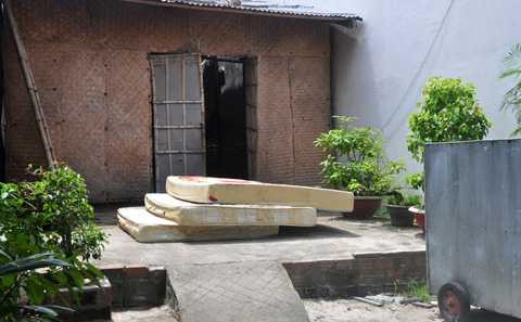 Đà Nẵng, nam thanh niên, đòi nhảy lầu, tự tử, giải cứu, căng thẳng