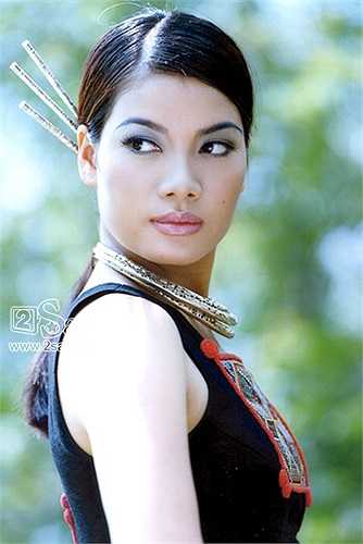 Trương Ngọc Ánh ngày trẻ sở hữu vẻ đẹp rất 'Việt Nam'. 