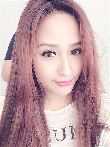 Mai Phương Thúy khoe nhan sắc xinh đẹp.