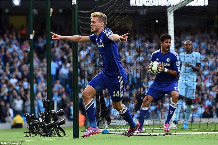 Sau đó Schurrle đã ghi bàn mở tỷ số cho đội khách