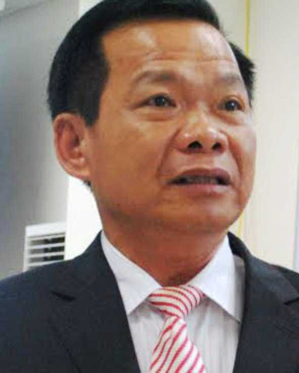 Đi xe biển giả, Trưởng ban Khu kinh tế nói do 'sơ suất'