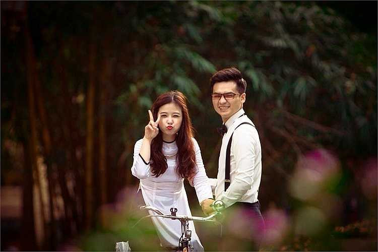 Dương Hoàng Yến xì tin trong bộ ảnh thực hiện cho sản phẩm âm nhạc mới.