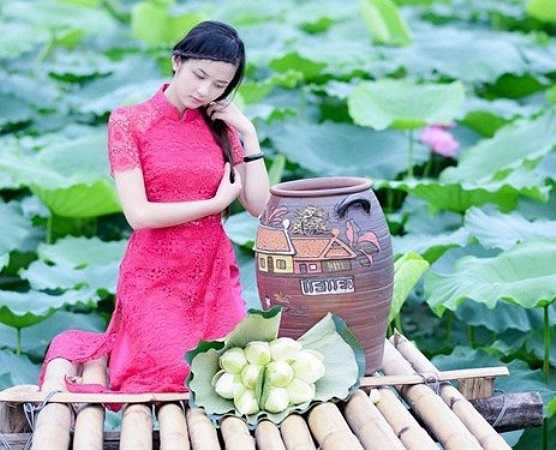 Cô gái xinh xắn này là một thành viên năng nổ và yêu thích công việc thiện nguyện.