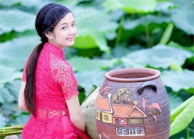 Ngoài công việc thiện nguyện mà Ánh tham gia cộng tác với các CLB, “hot girl tình nguyện” này nỗ lực tìm kiếm cơ hội để phát huy khả năng làm mẫu ảnh của mình.