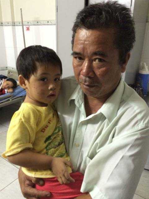 đổ rượt vào miệng cháu bé, đối tượng Nguyễn Thị Thanh, "ma nhập"