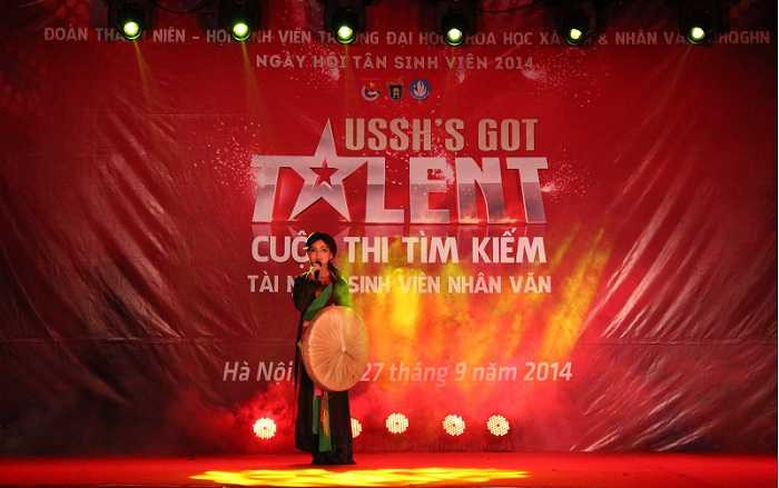 Ngắm trai tài gái sắc trường ĐHKHXH-NV