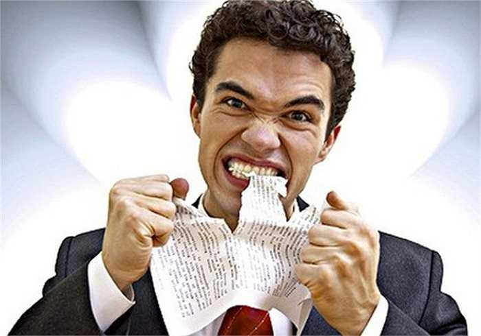 14. Căng thẳng thường xuyên và quá mức sẽ làm đảo lộn nhiều thứ trong cơ thể. Khi đầu óc không thoải mái, sẽ ảnh hưởng trầm trọng đến hoạt động của mọi bộ phận, và xa lánh hoạt động sinh lý là điều đương nhiên có thể xảy ra.