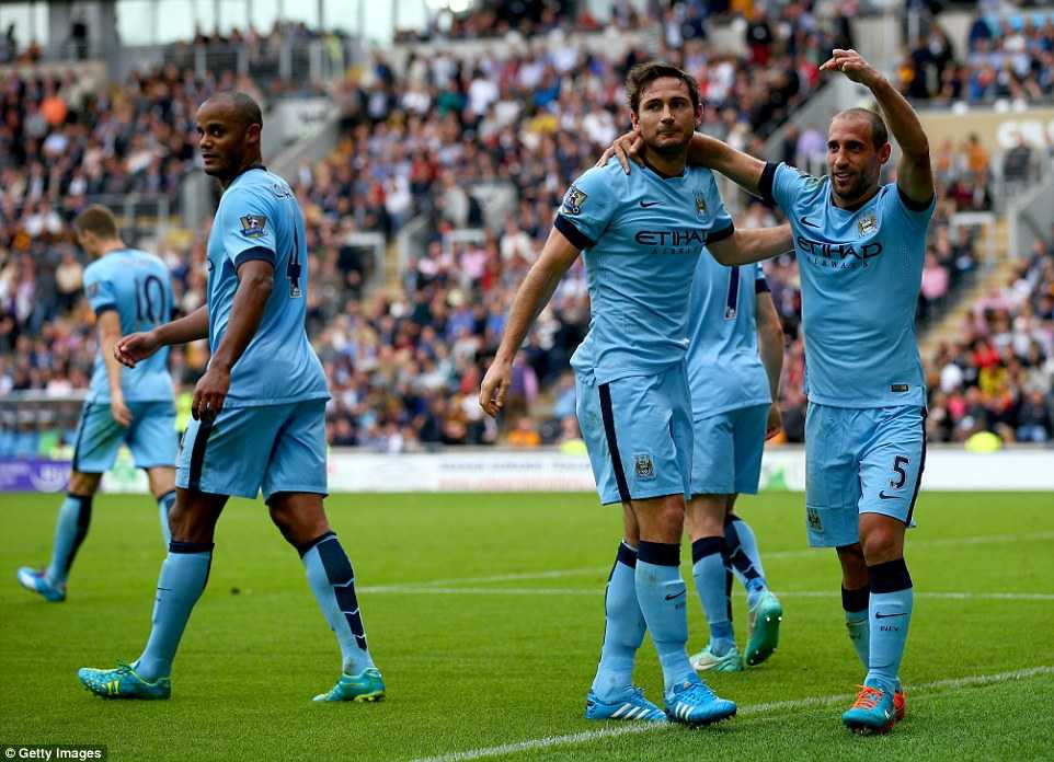 Man City đang bị phân tâm bởi mục tiêu Champions League?