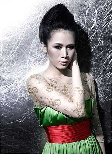 Cô từng theo học Cao đẳng múa Việt Nam và theo đuổi nghiệp vũ công được một thời gian. Tuy nhiên, sau đó nhận ra điểm mạnh của bản thân Thái Hà đã chuyển sang theo đuổi nghiệp người mẫu và trở thành một chân dài được chú ý.