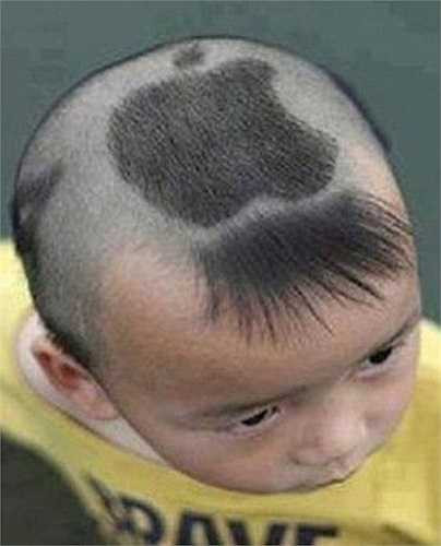 Nhóc tỳ và niềm đam mê với công nghệ.